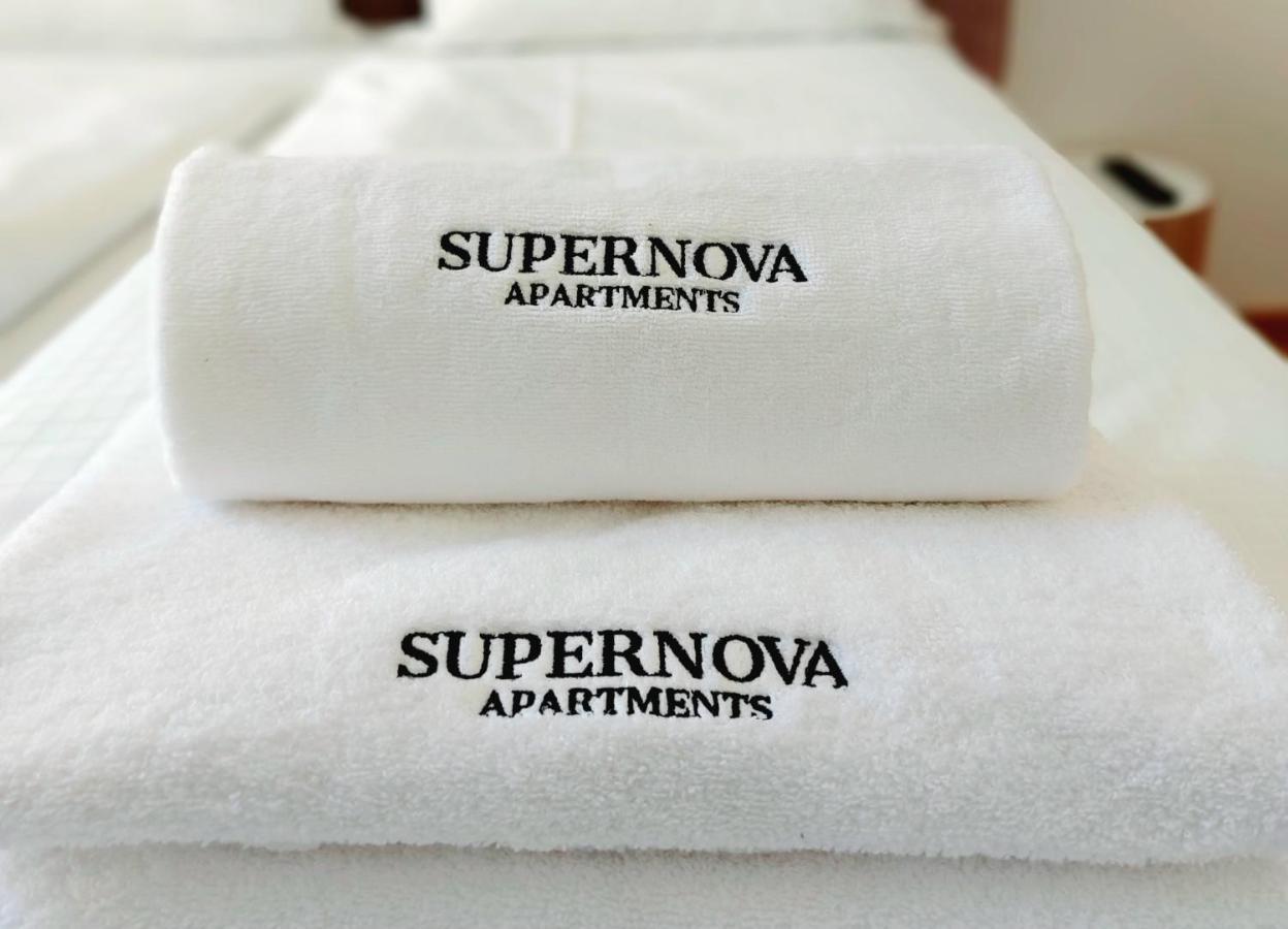 Supernova Royal