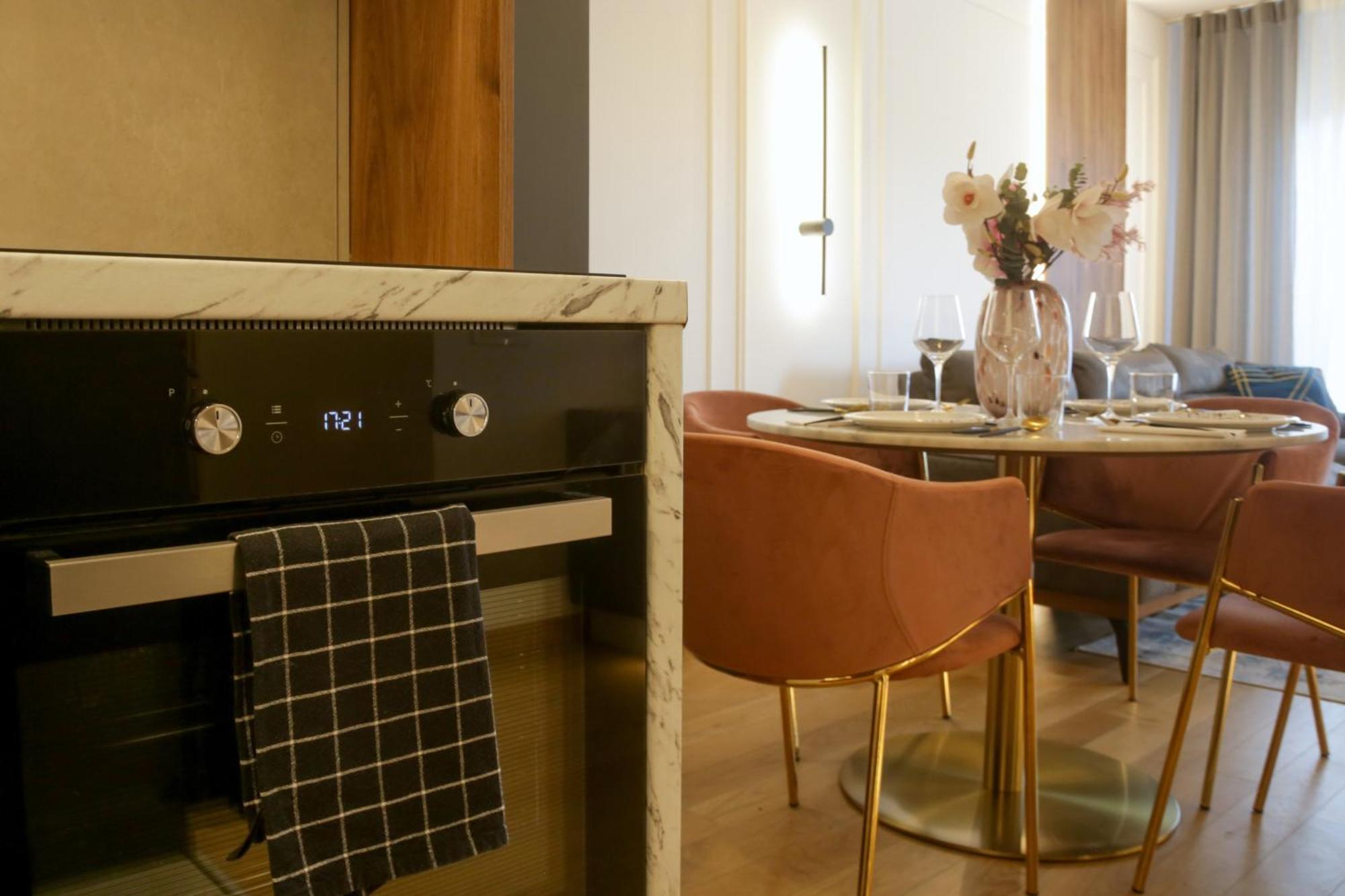 Supernova Royal Apartment